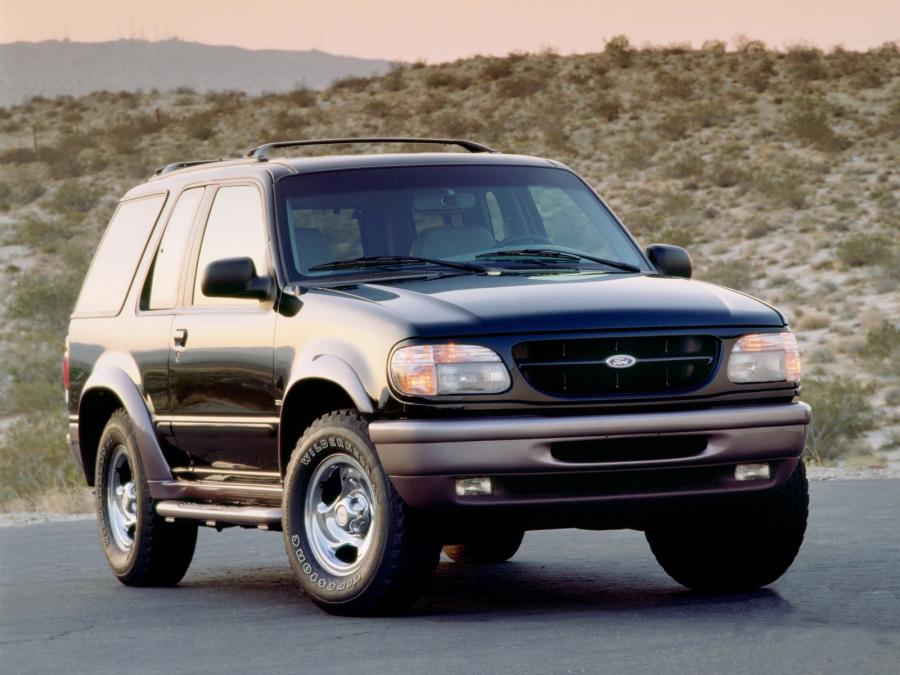  Ford Explorer Sport 1994 года  (фото 2 из 12)